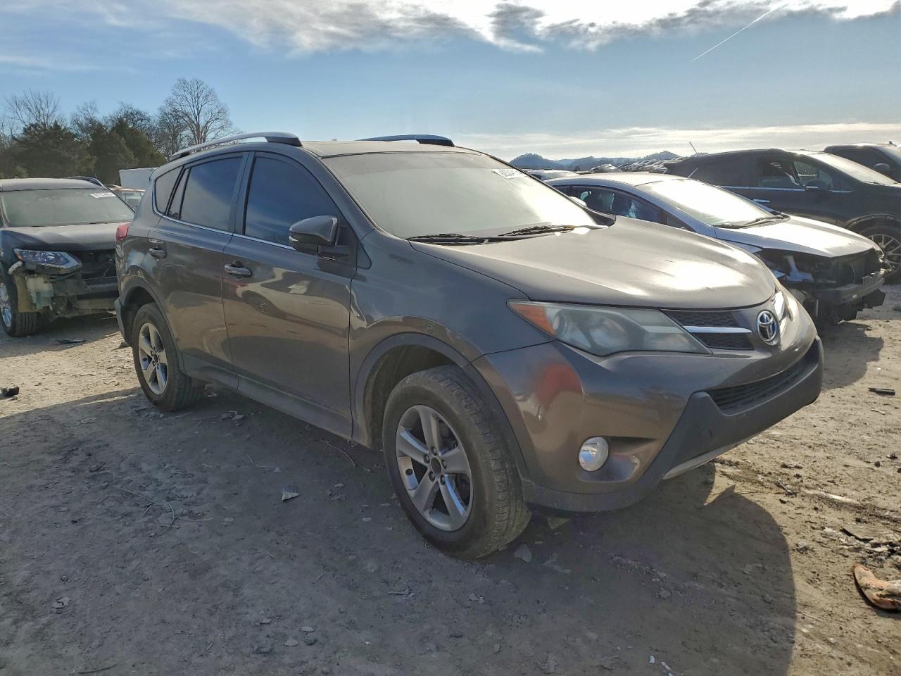 TOYOTA RAV4 XLE