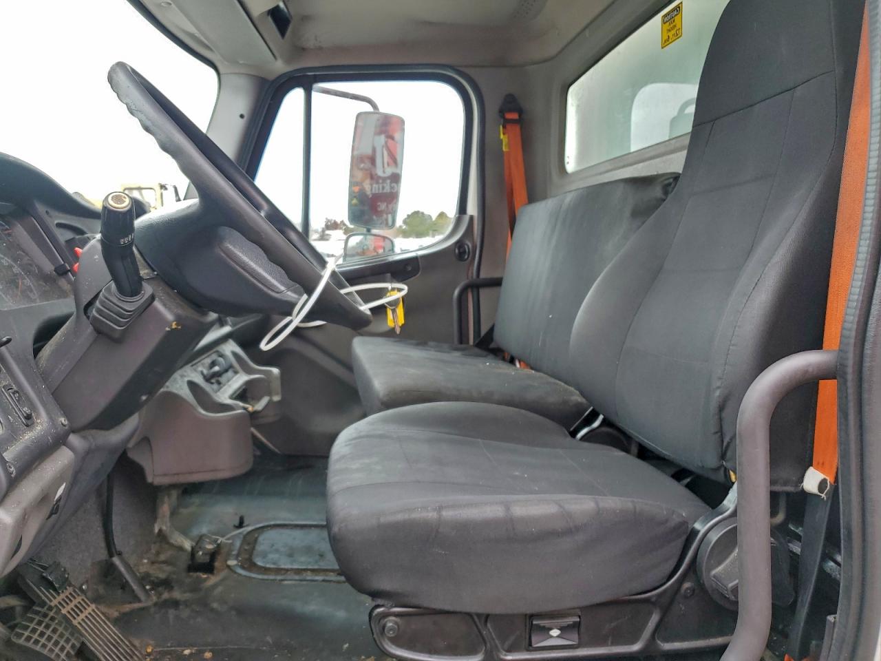 Lot #3319225707 2020 FREIGHTLINER M2 106 MED