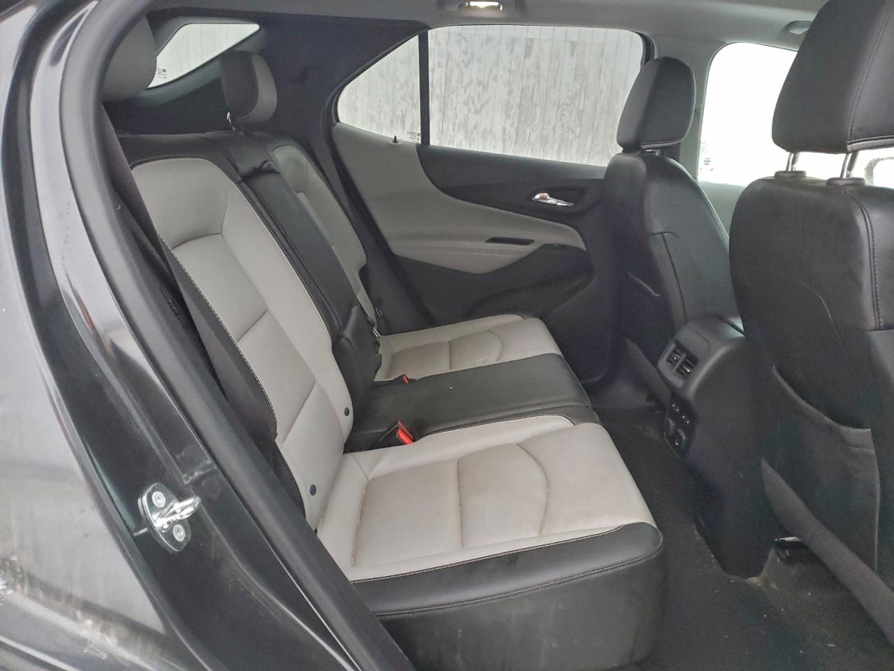 CHEVROLET EQUINOX PREMIER