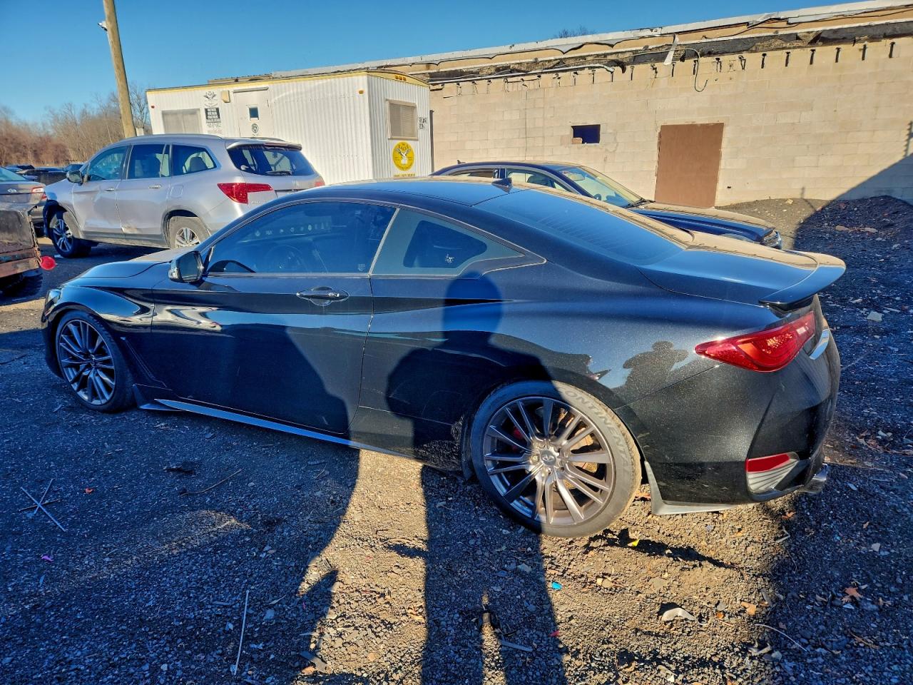 INFINITI Q60 RED SPORT 400