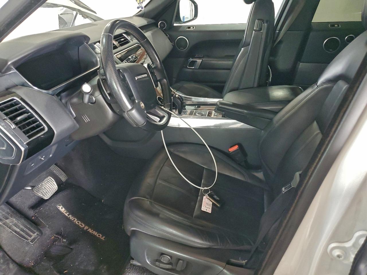 LAND ROVER RANGE ROVER SUPERCHARGED DYNAMIC