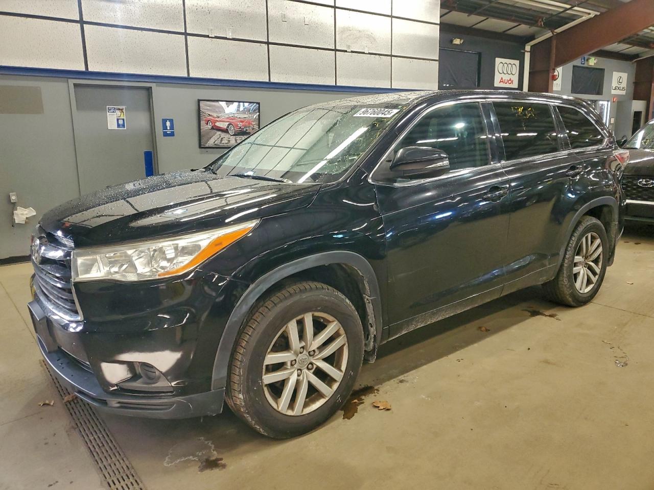 TOYOTA HIGHLANDER LE