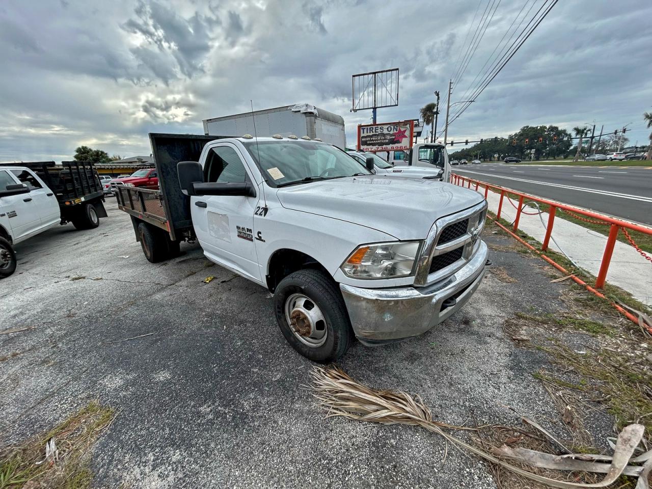 Lot #3302669017 2016 RAM 3500