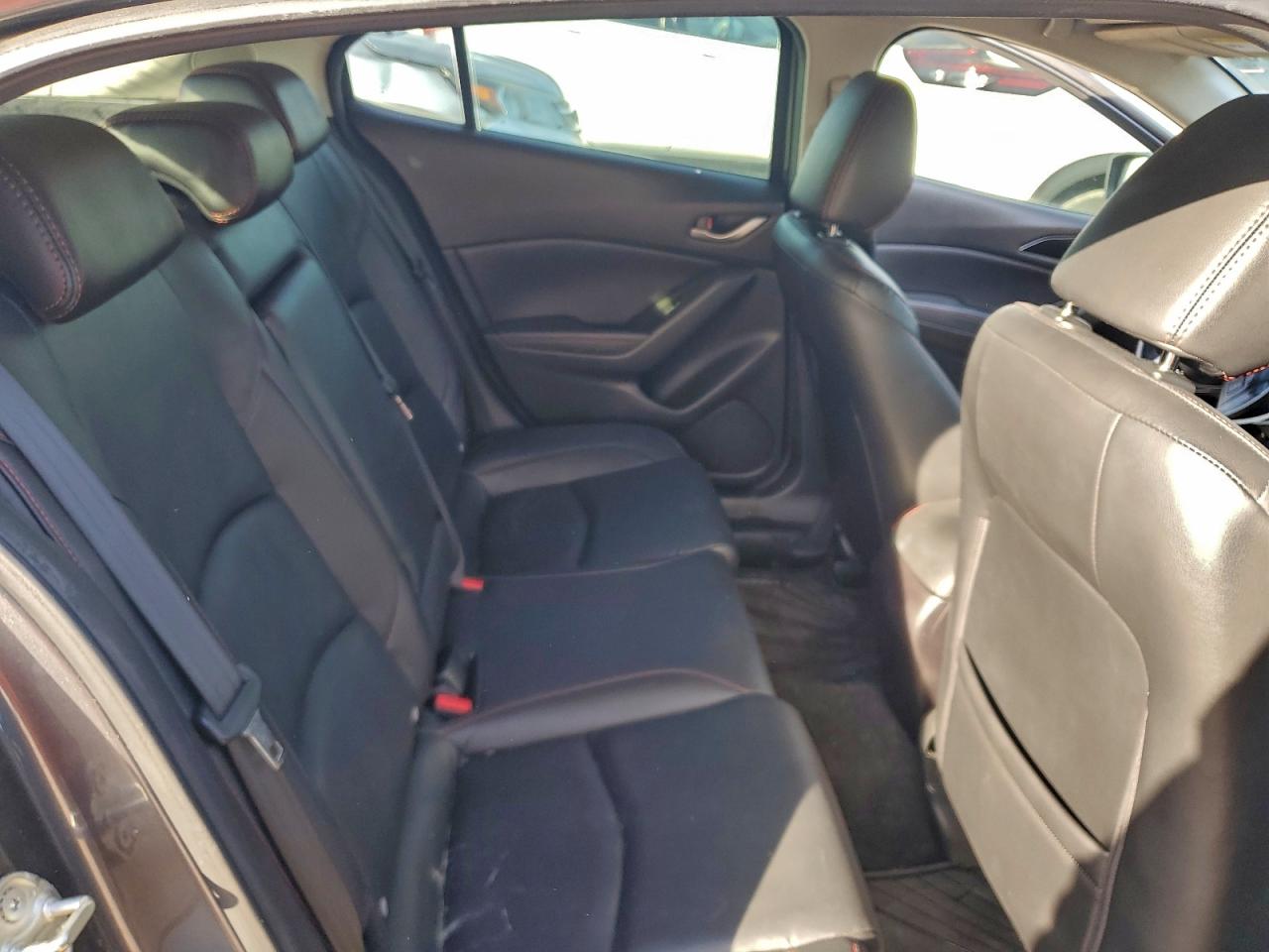 MAZDA 3 GRAND TOURING