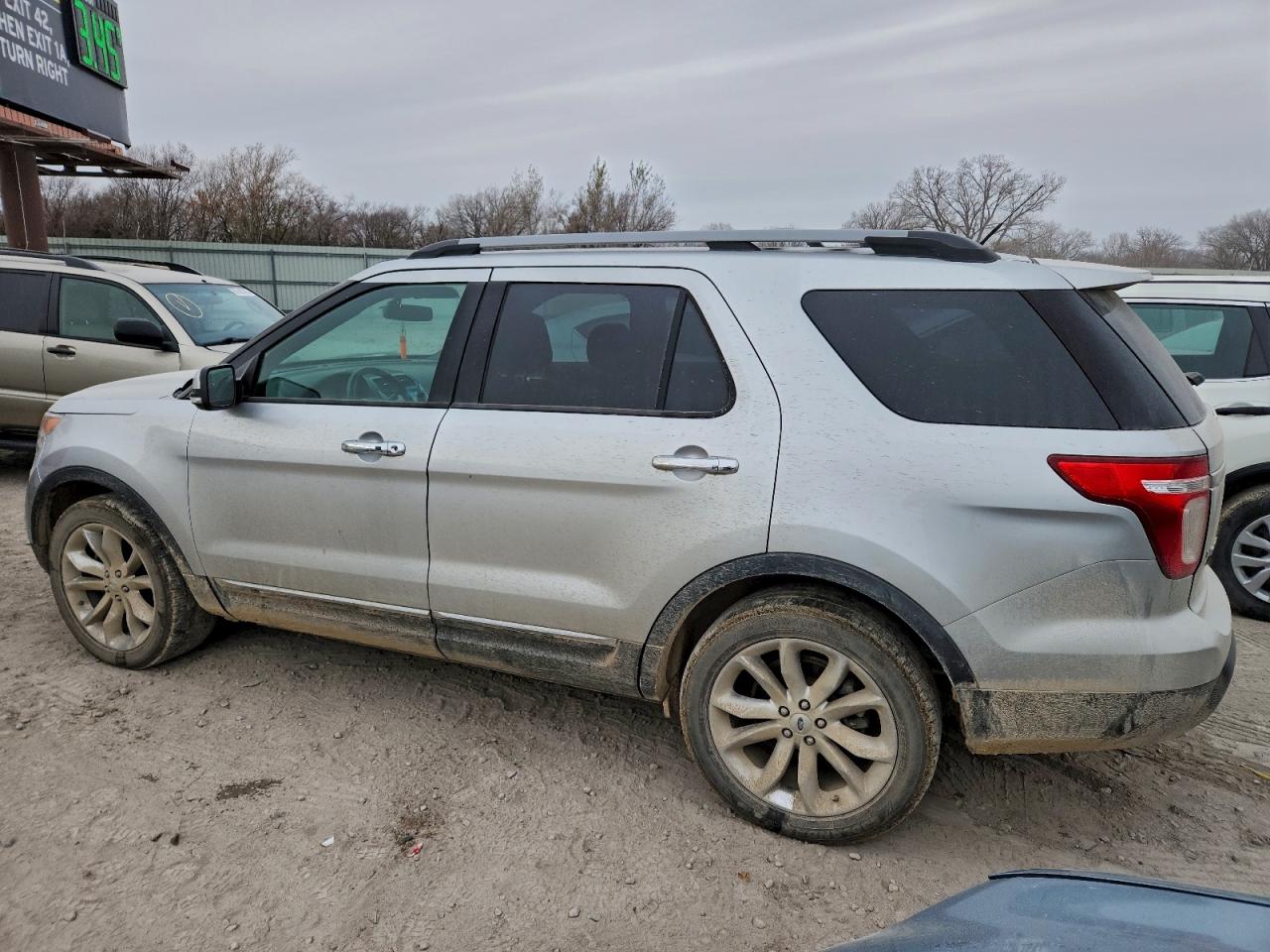 FORD EXPLORER LIMITED