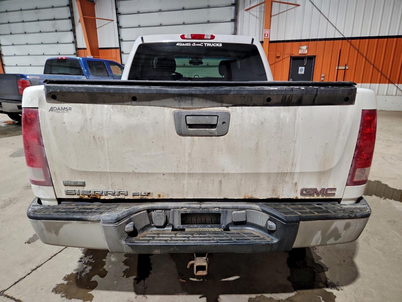 GMC SIERRA K1500 SLT