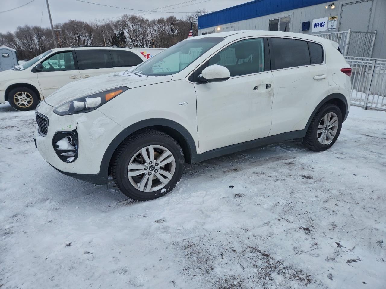 KIA SPORTAGE LX