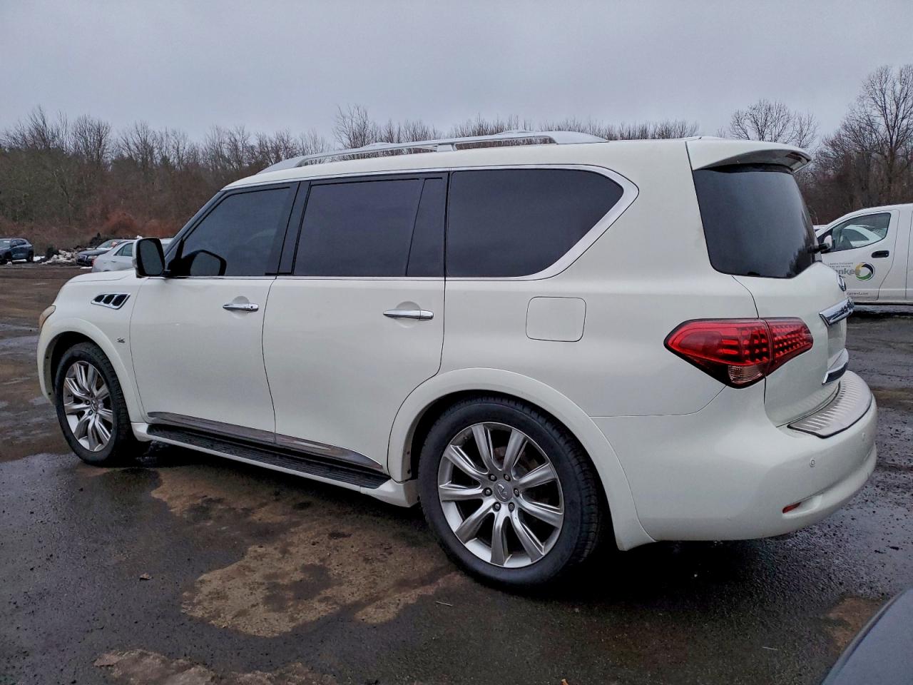 INFINITI QX80