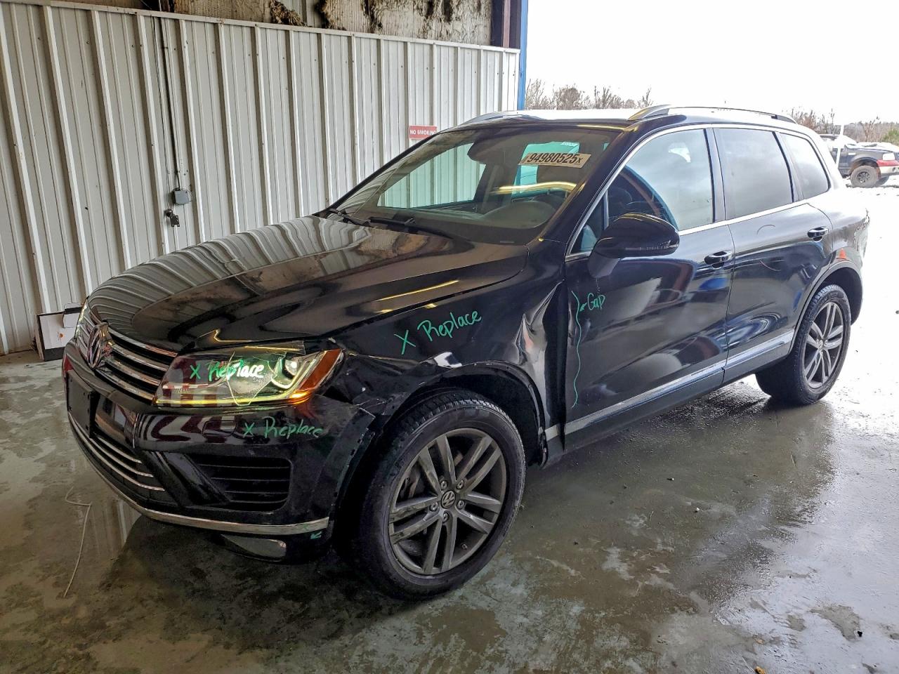 VOLKSWAGEN TOUAREG SPORT