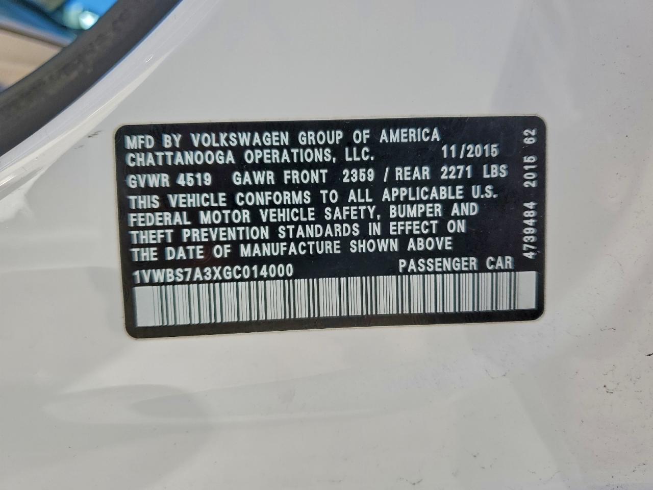 VOLKSWAGEN PASSAT SE