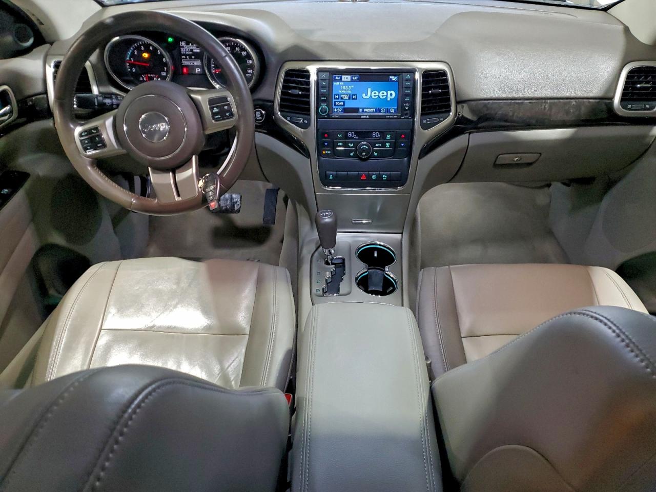 JEEP GRAND CHEROKEE LAREDO