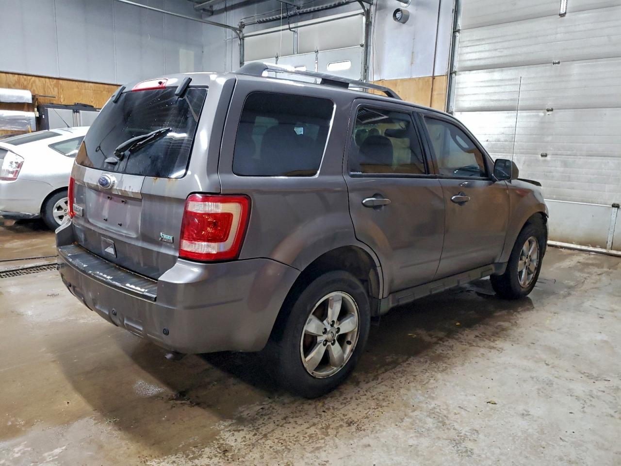 FORD ESCAPE LIMITED