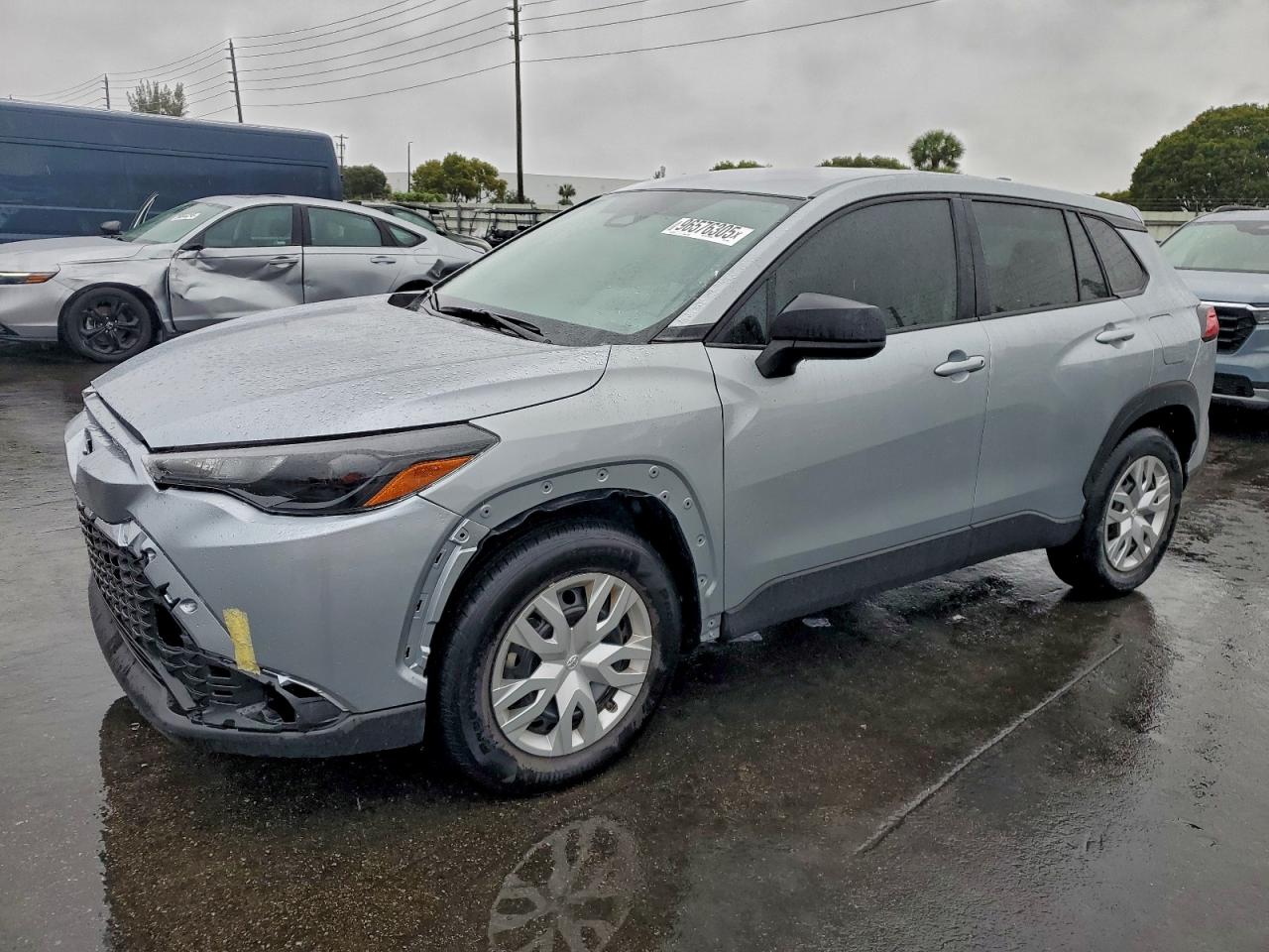 TOYOTA COROLLA CROSS L