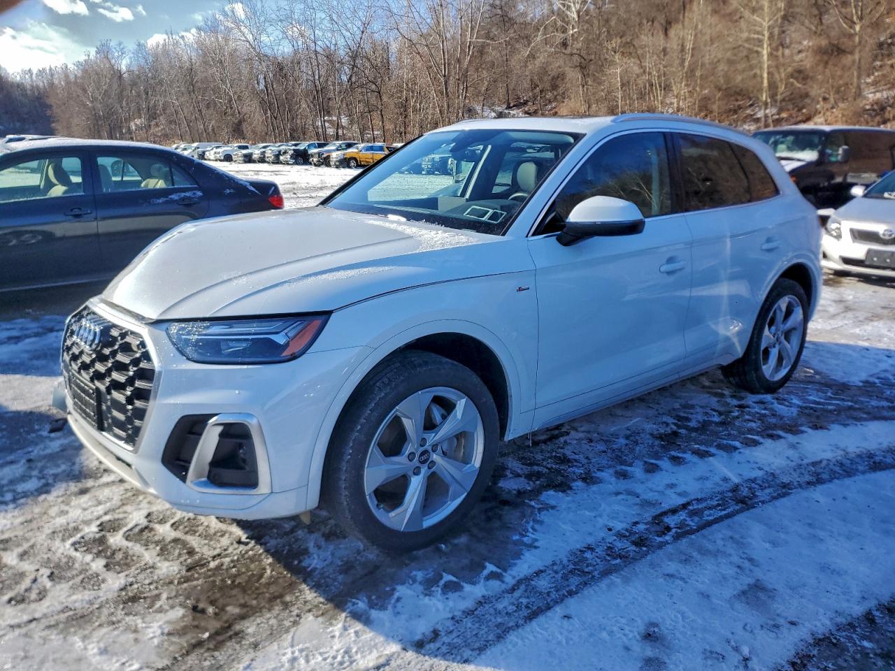 AUDI Q5 PREMIUM PLUS 45