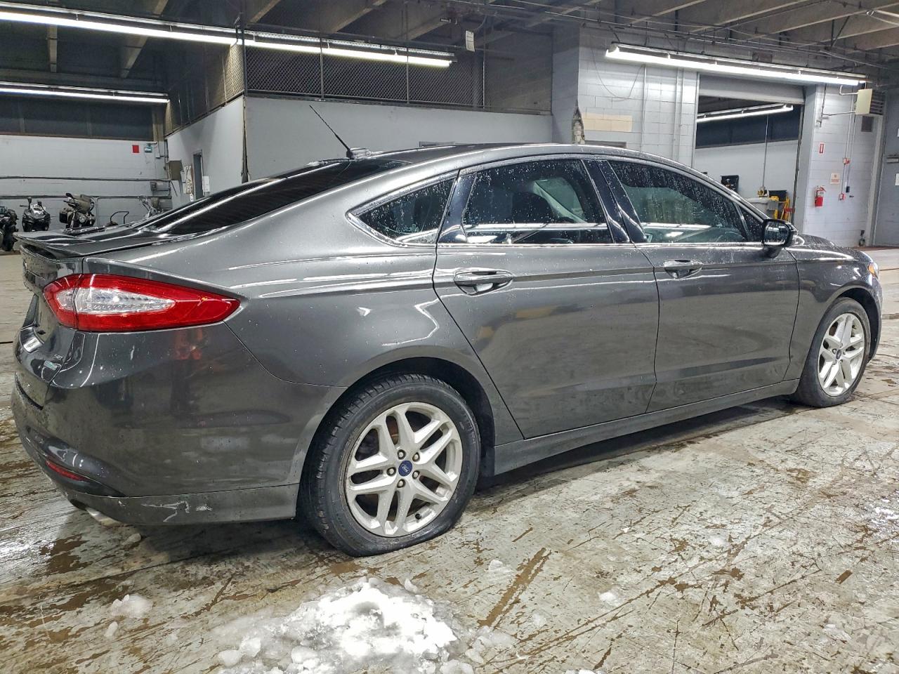 Lot #3310576042 2016 FORD FUSION SE
