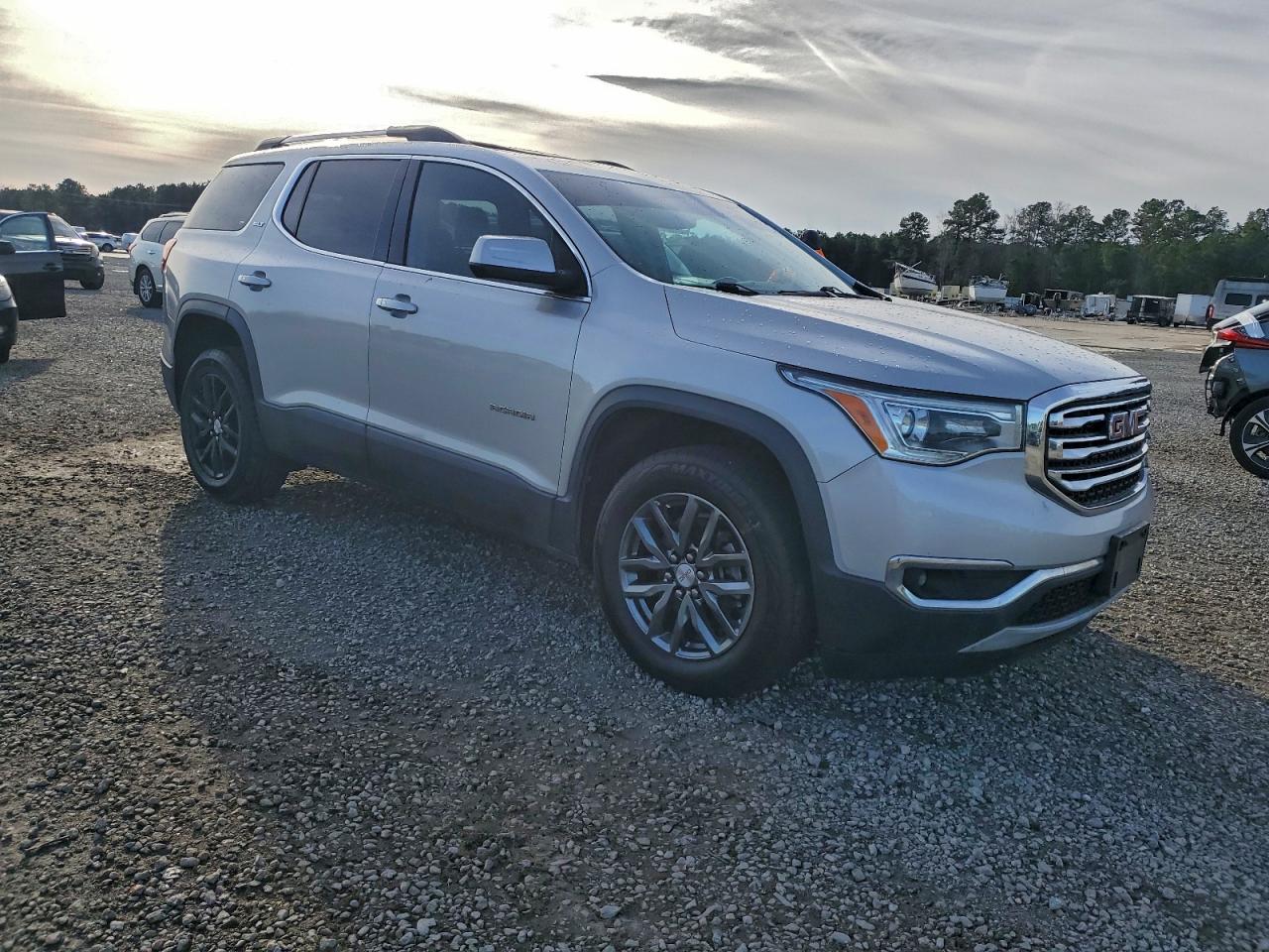 GMC ACADIA SLT-1