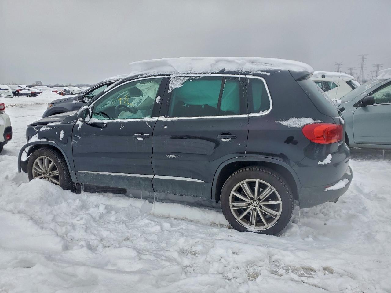 Lot #3302803957 2015 VOLKSWAGEN TIGUAN S