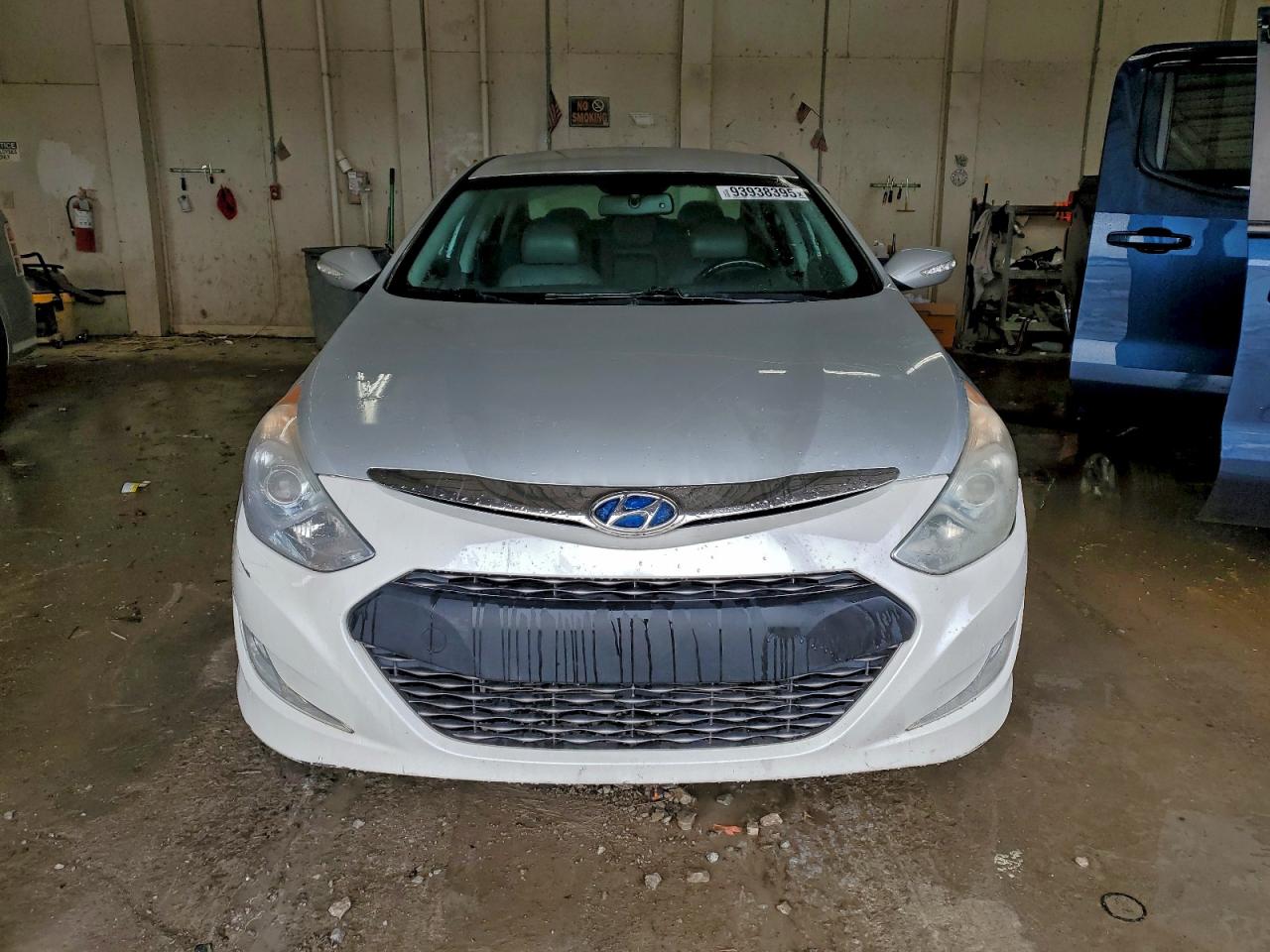 HYUNDAI SONATA HYBRID
