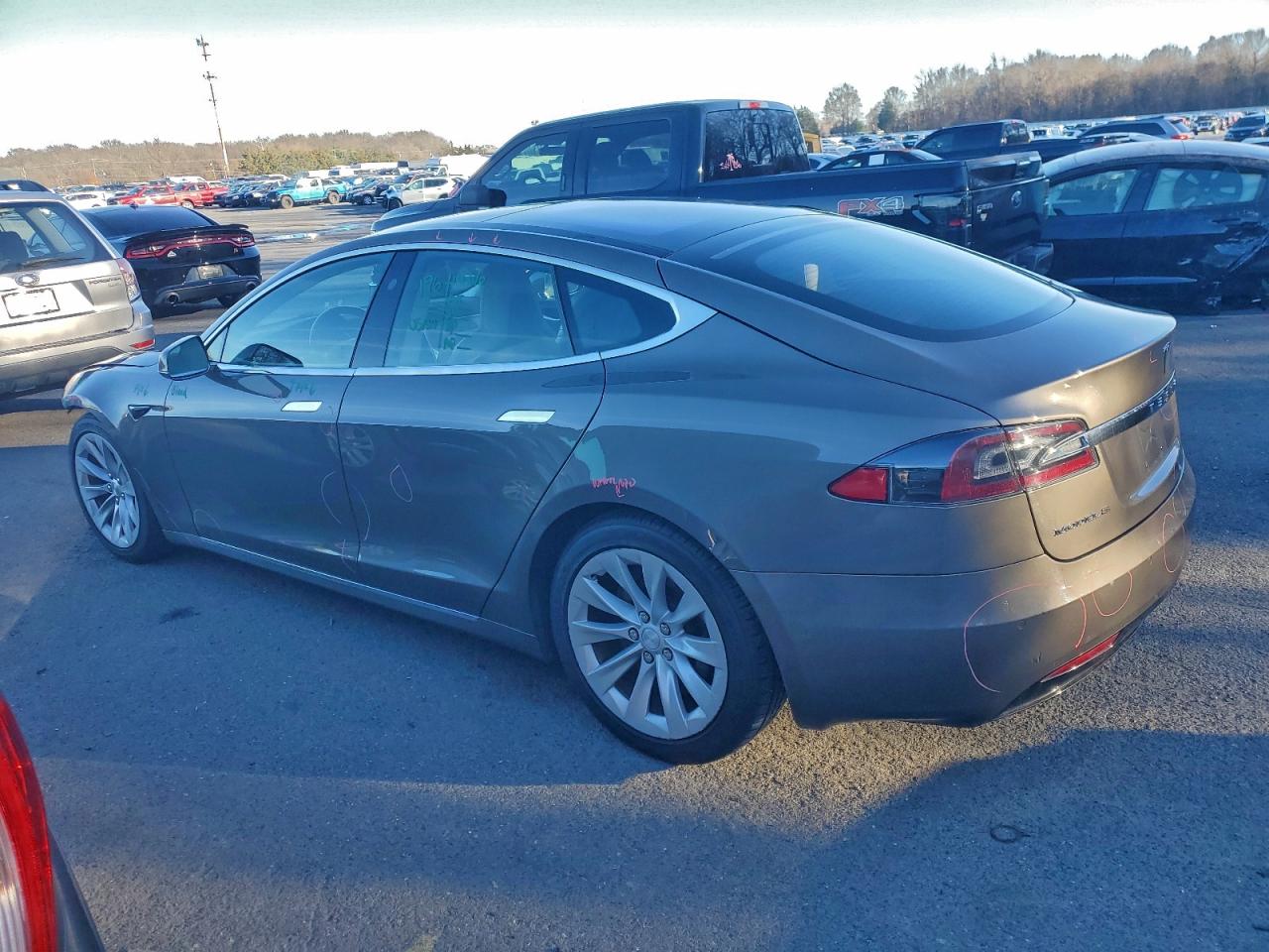 TESLA MODEL S