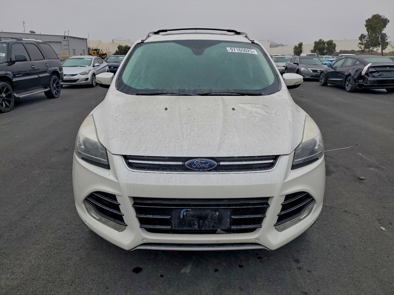 FORD ESCAPE TITANIUM