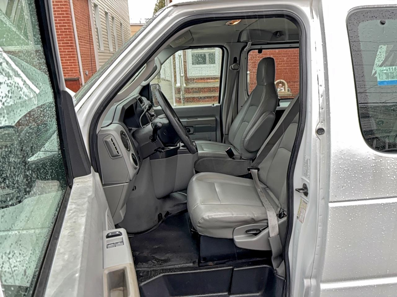 Lot #3302796926 2009 FORD ECONOLINE