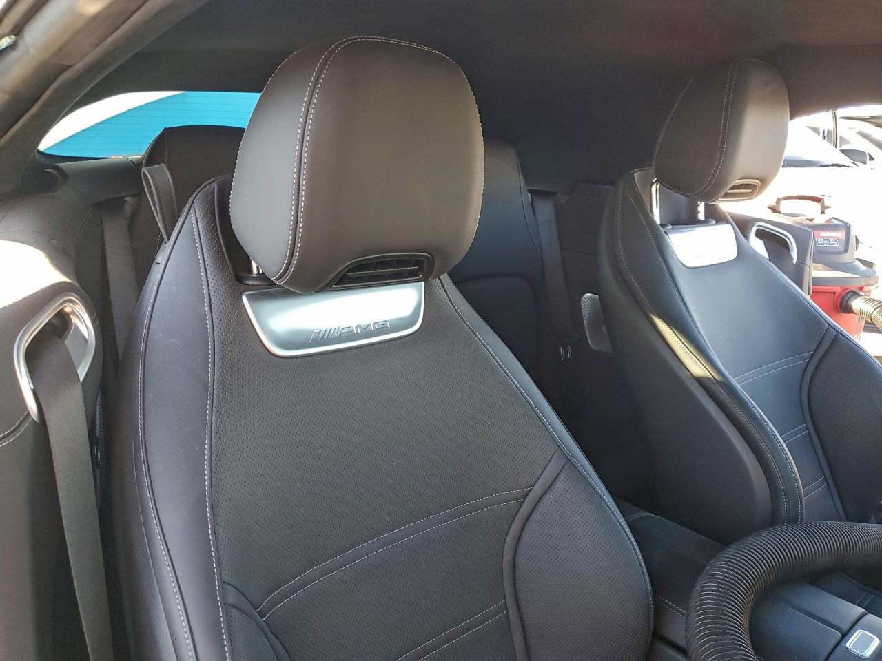 MERCEDES-BENZ SL-CLASS 63 AMG