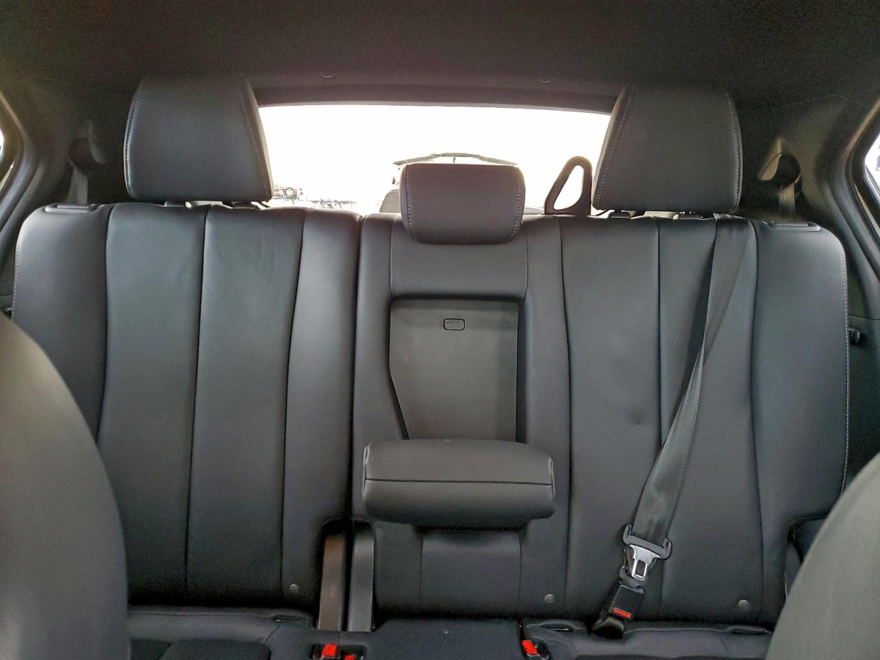 MITSUBISHI ECLIPSE SE