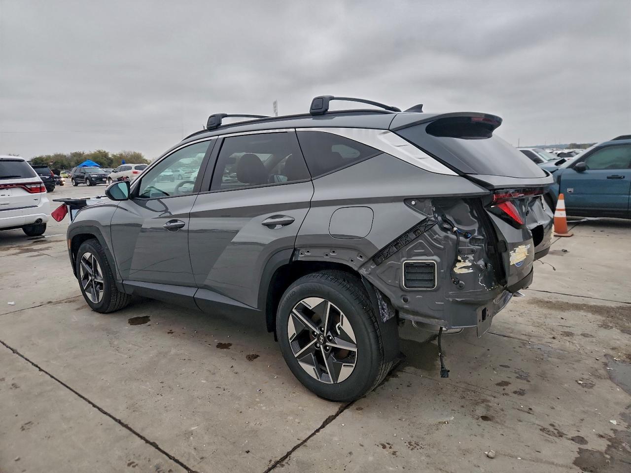 HYUNDAI TUCSON SEL