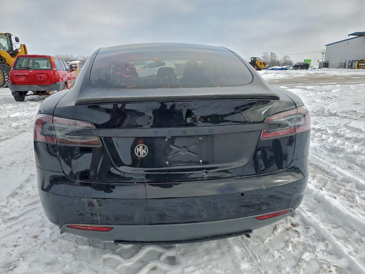 TESLA MODEL S