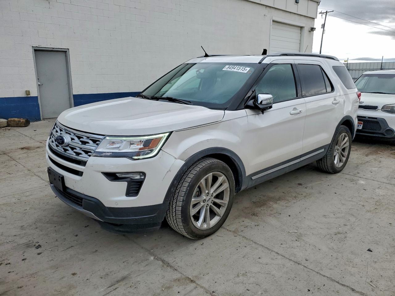 FORD EXPLORER XLT