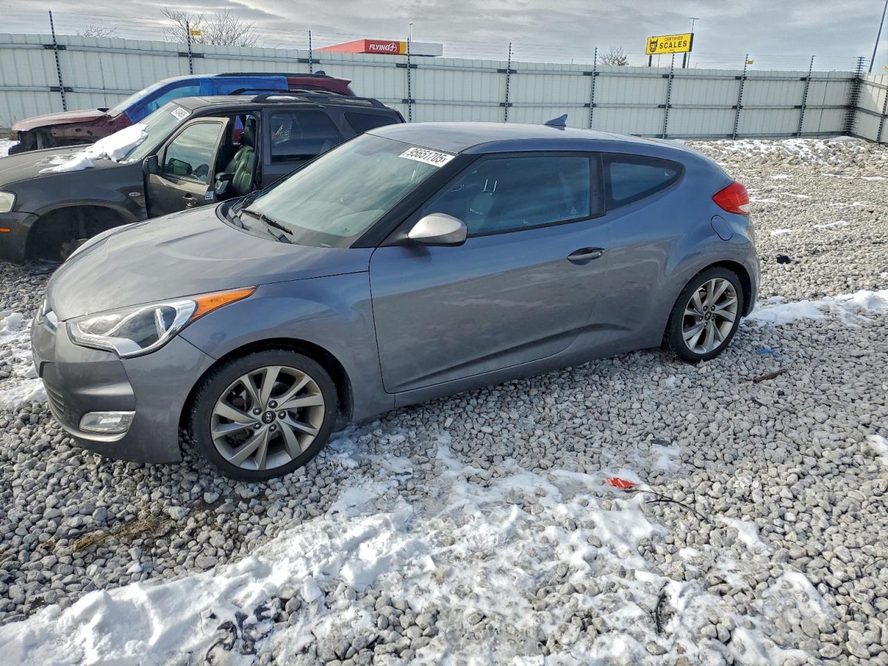 HYUNDAI VELOSTER