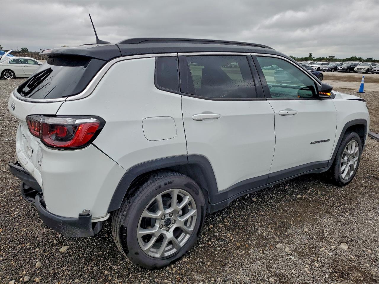 Lot #3318960952 2025 JEEP COMPASS LI