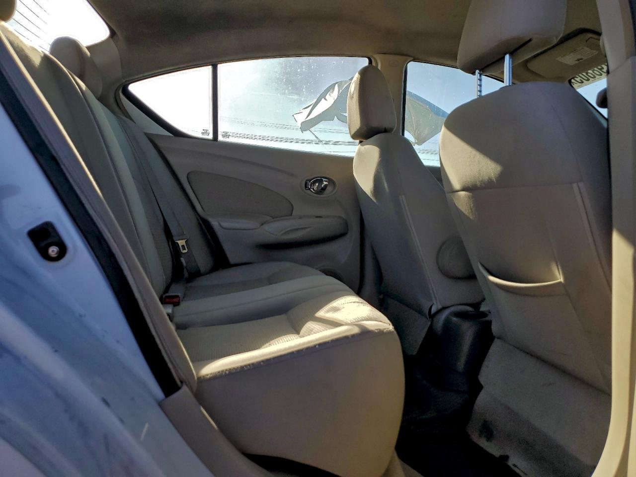 Lot #3315989129 2014 NISSAN VERSA S