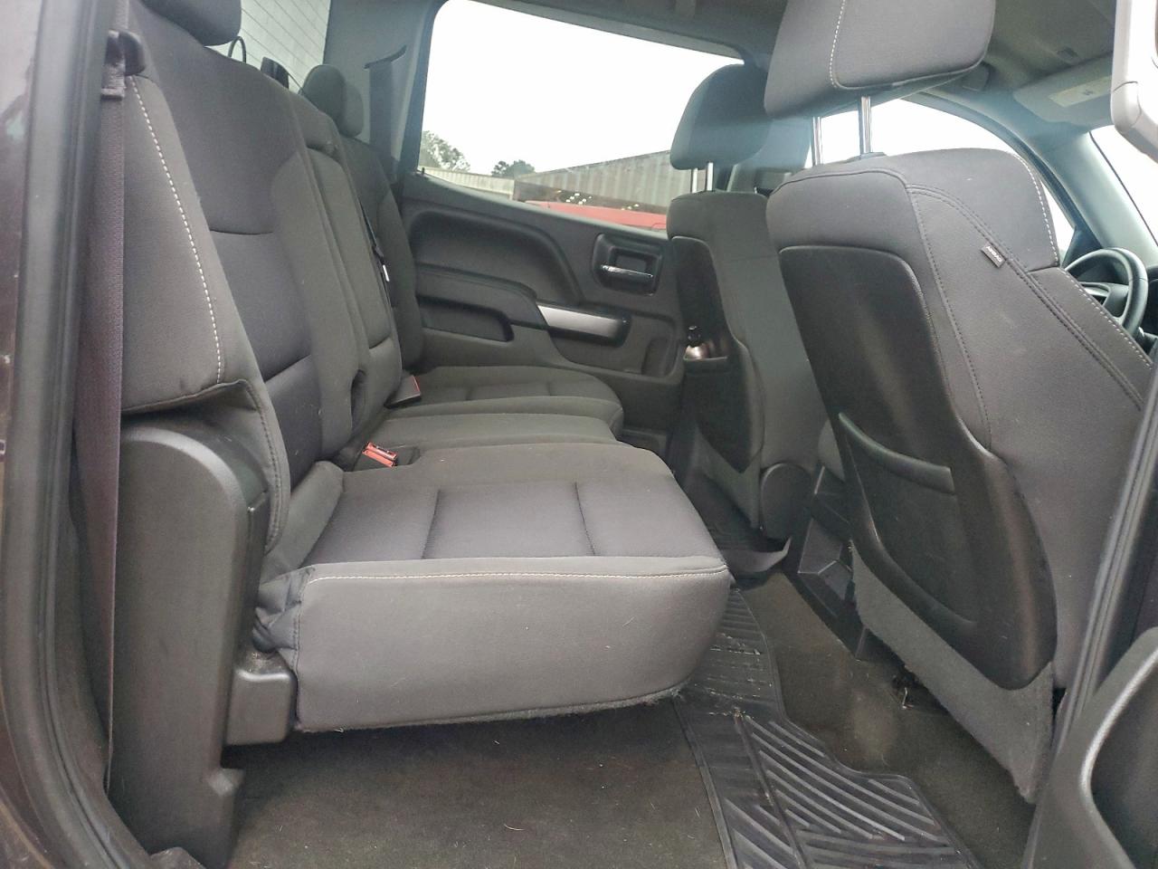 CHEVROLET SILVERADO C1500 LT