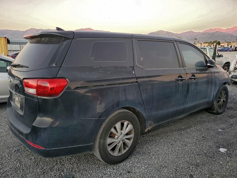 2017 KIA SEDONA L #3309800345