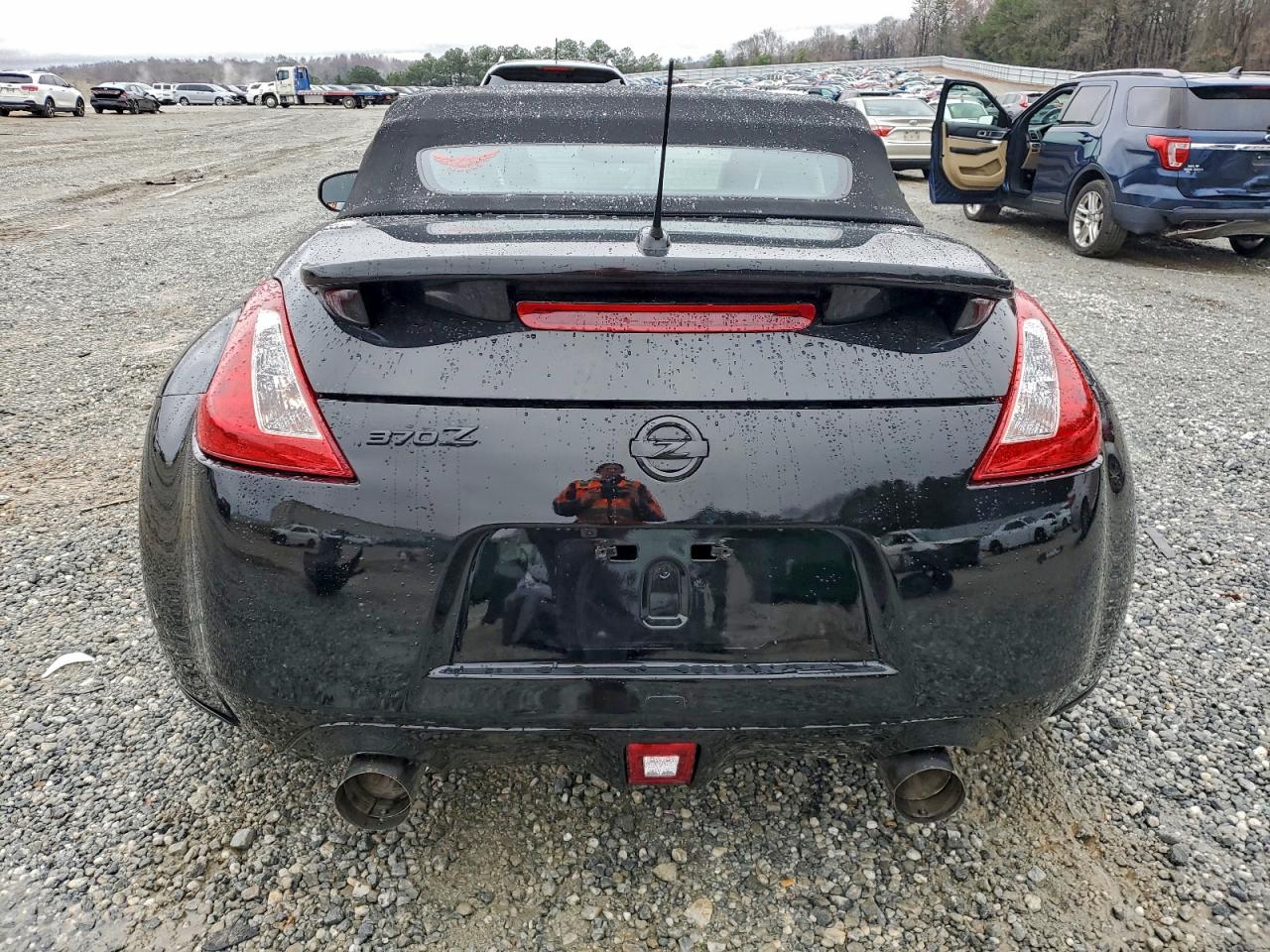 NISSAN 370Z