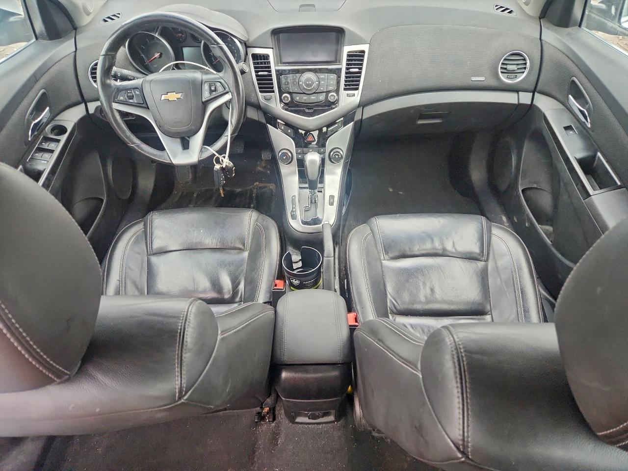 CHEVROLET CRUZE LT