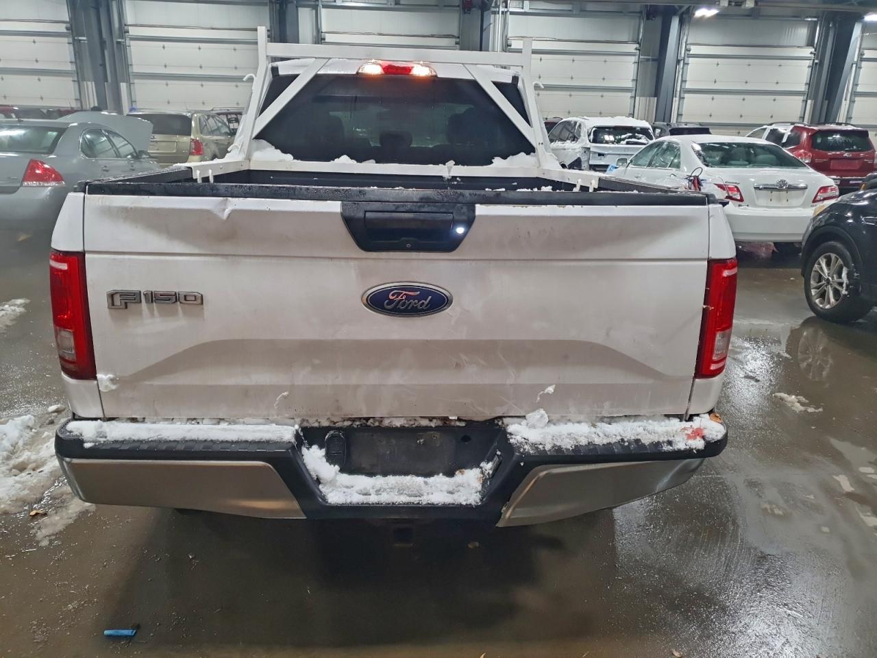 FORD F-150 SUPER CAB