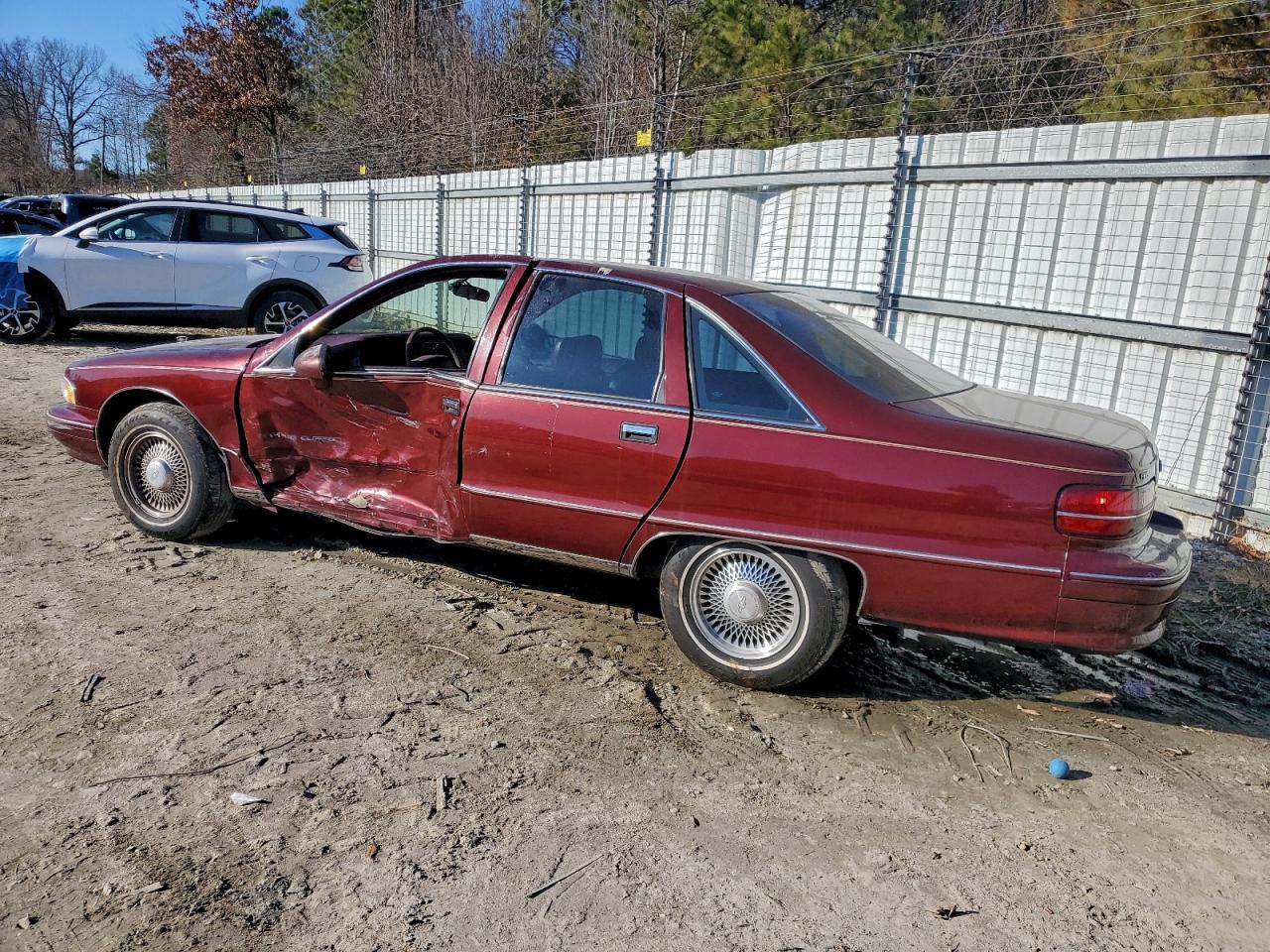 Lot #3317799131 1992 CHEVROLET CAPRICE CL