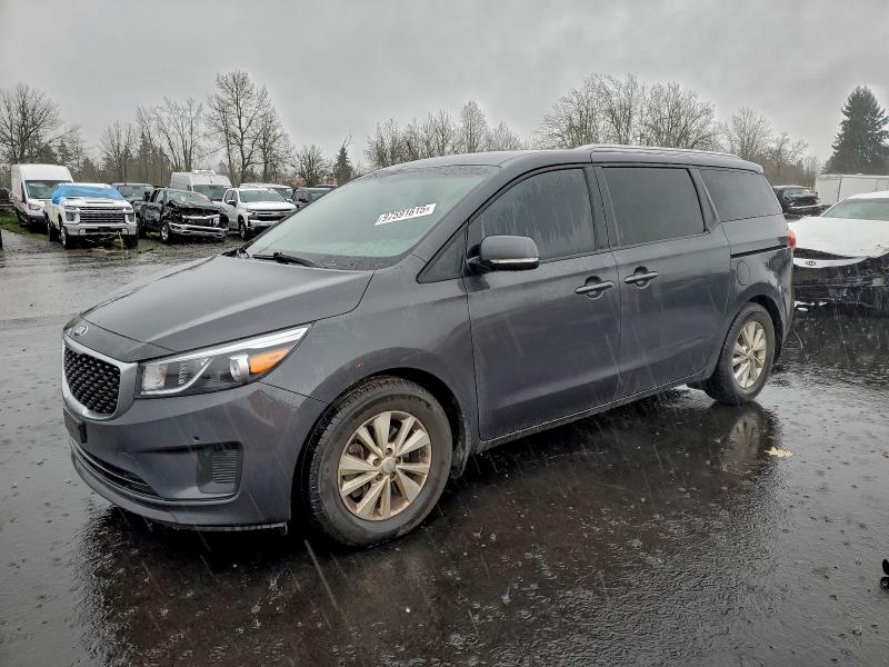 2017 KIA SEDONA LX #3319185712