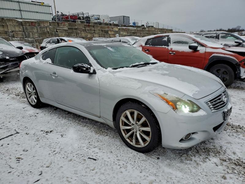 2011 INFINITI G37 #3309424966