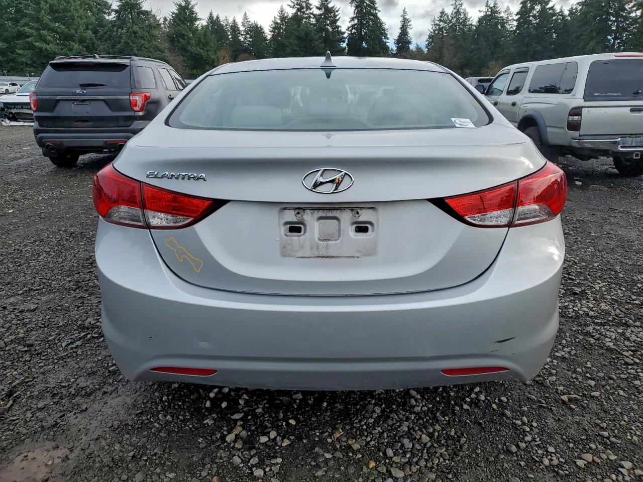 Lot #3316081293 2013 HYUNDAI ELANTRA GL