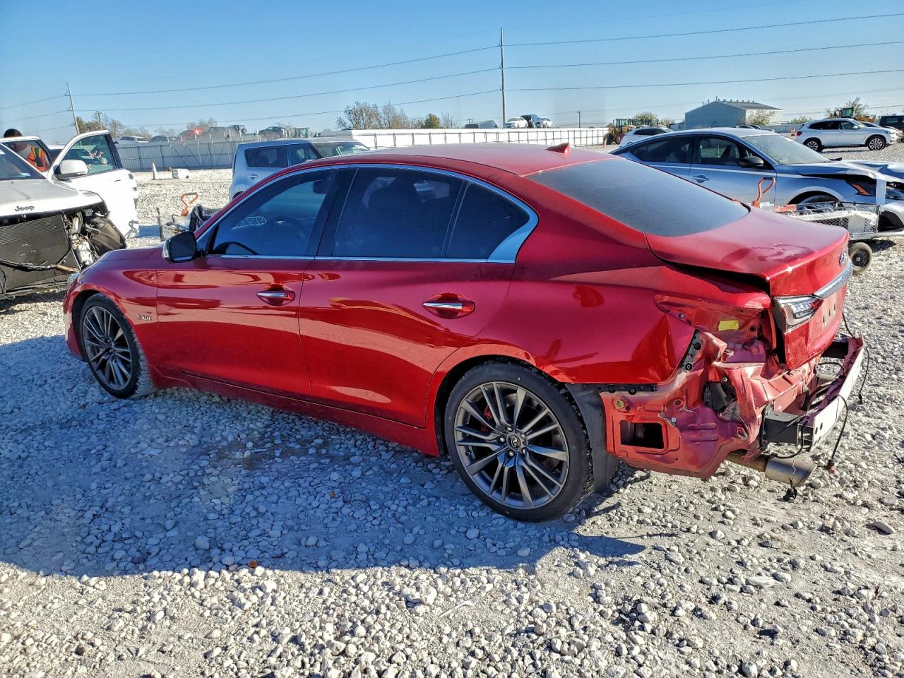 INFINITI Q50 RED SPORT 400