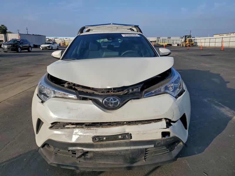 2019 TOYOTA C-HR XLE #3310462149