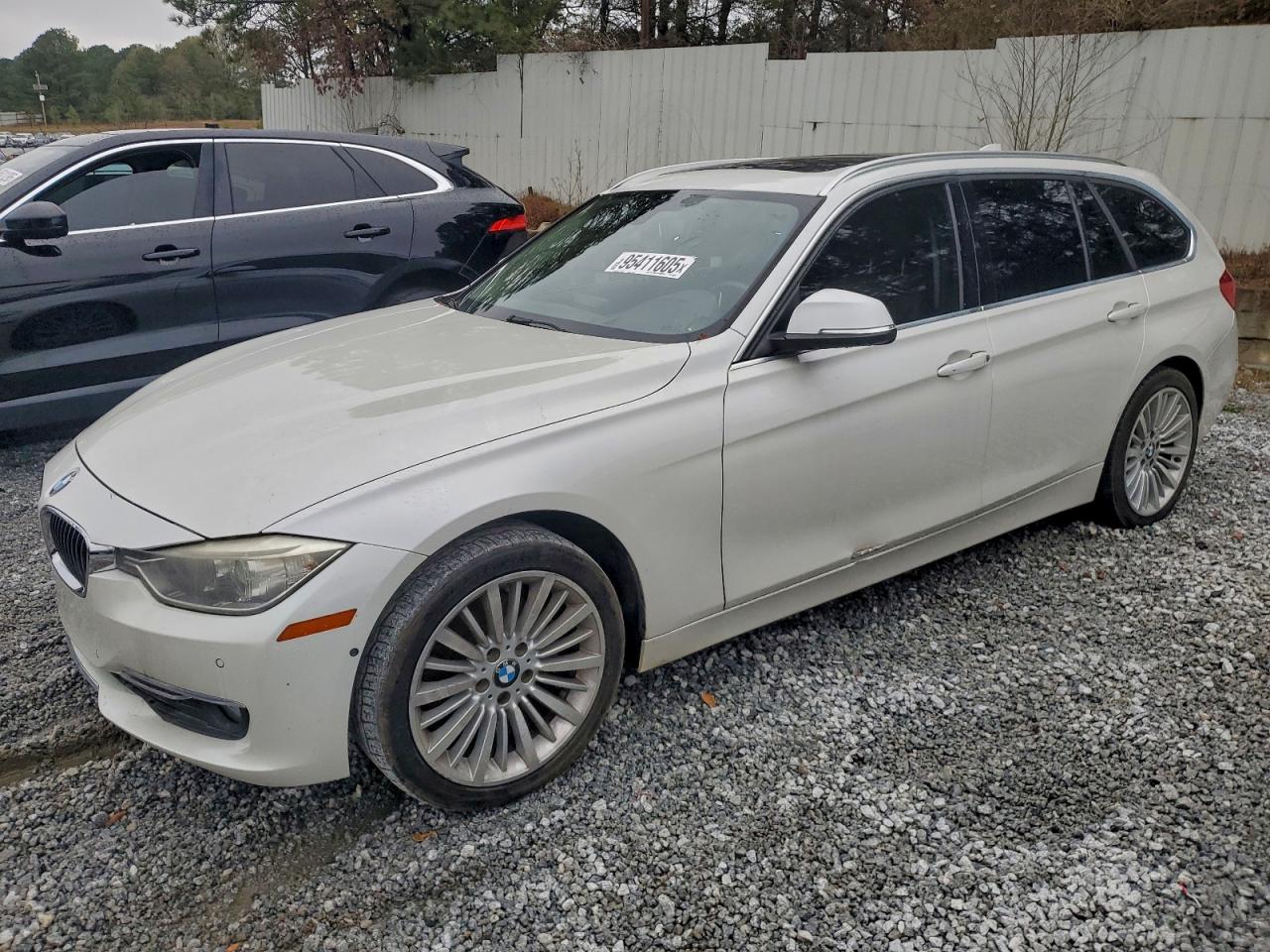 Lot #3310416969 2014 BMW 328 XI