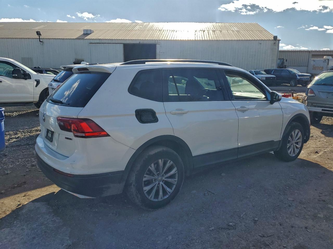 VOLKSWAGEN TIGUAN S