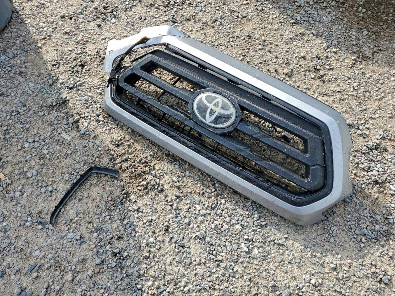 Lot #3316722417 2020 TOYOTA TACOMA ACC