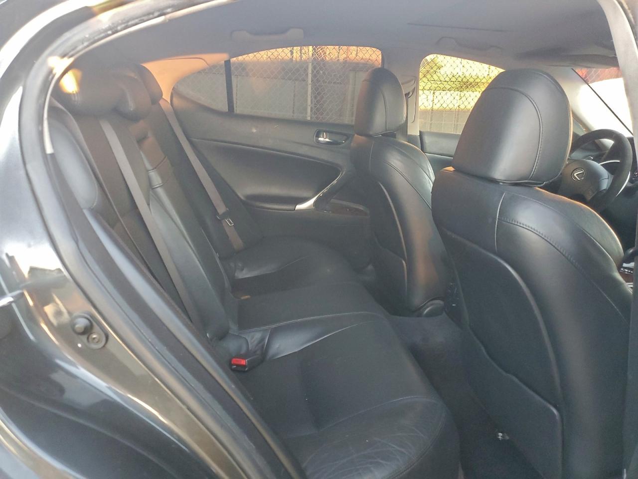 Lot #3308360304 2006 LEXUS IS 250