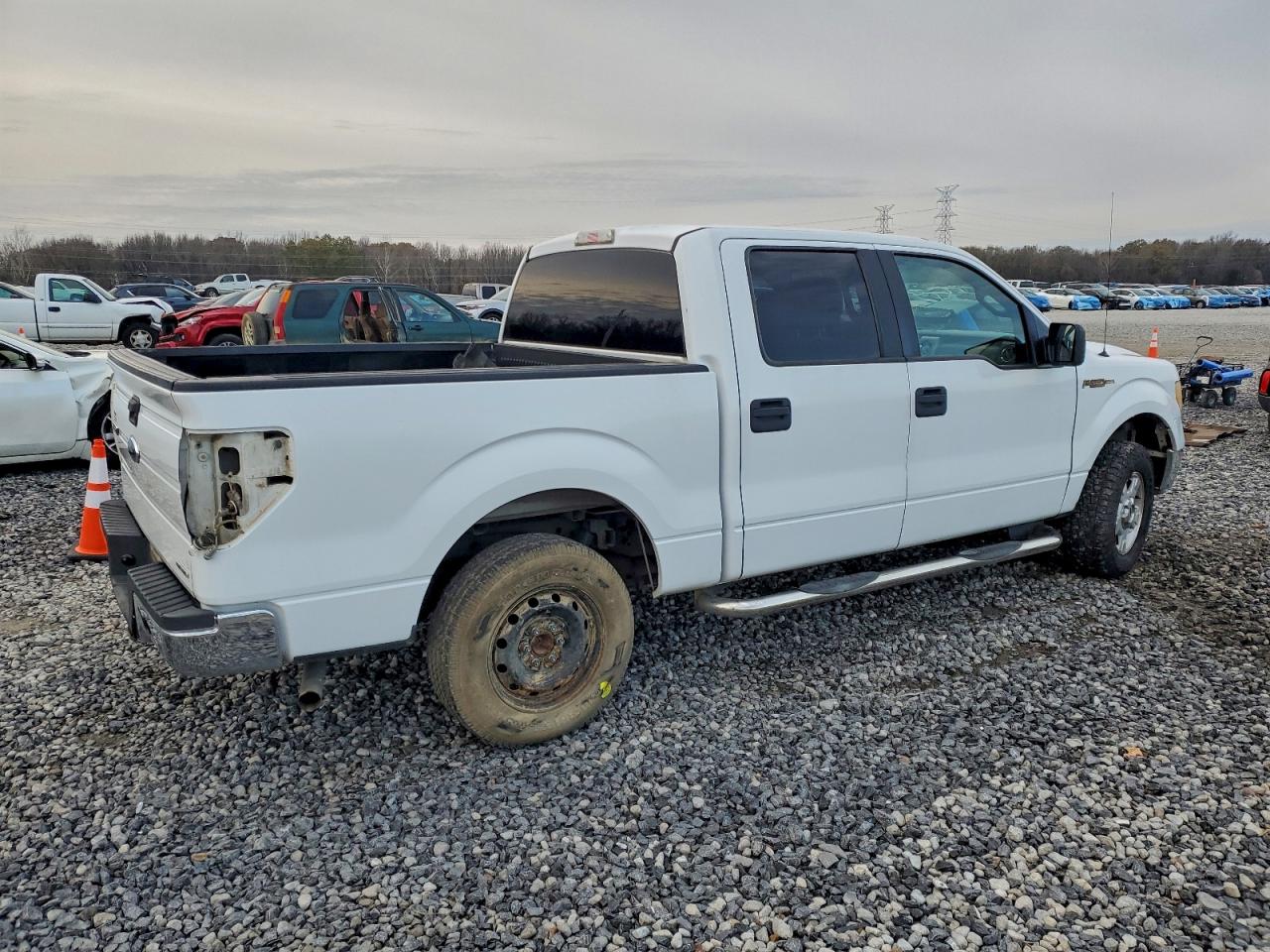 FORD F-150 SUPERCREW