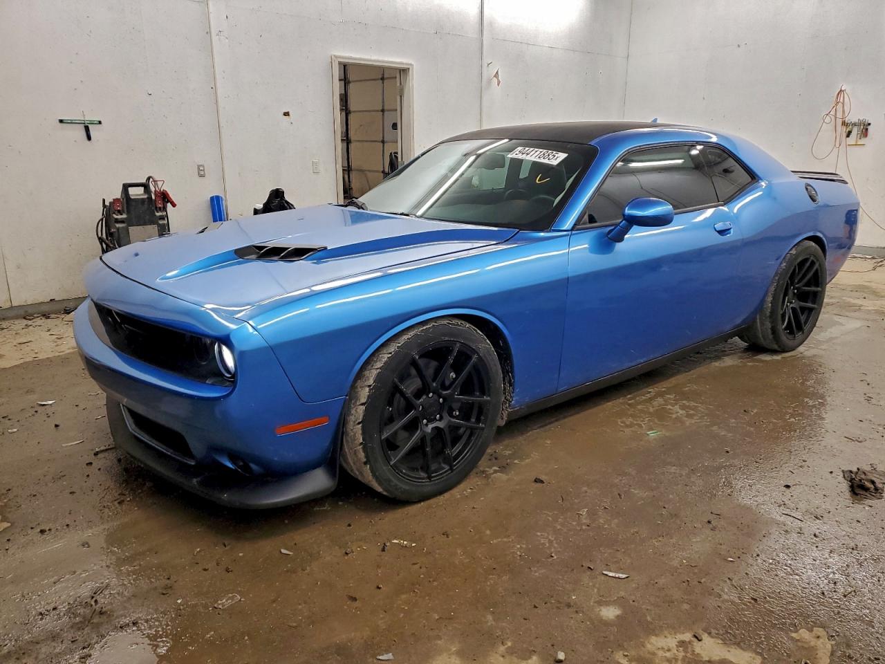 DODGE CHALLENGER R/T SCAT PACK